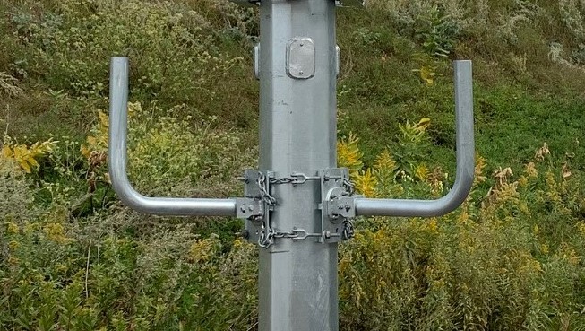 Universal Pipe Mount system